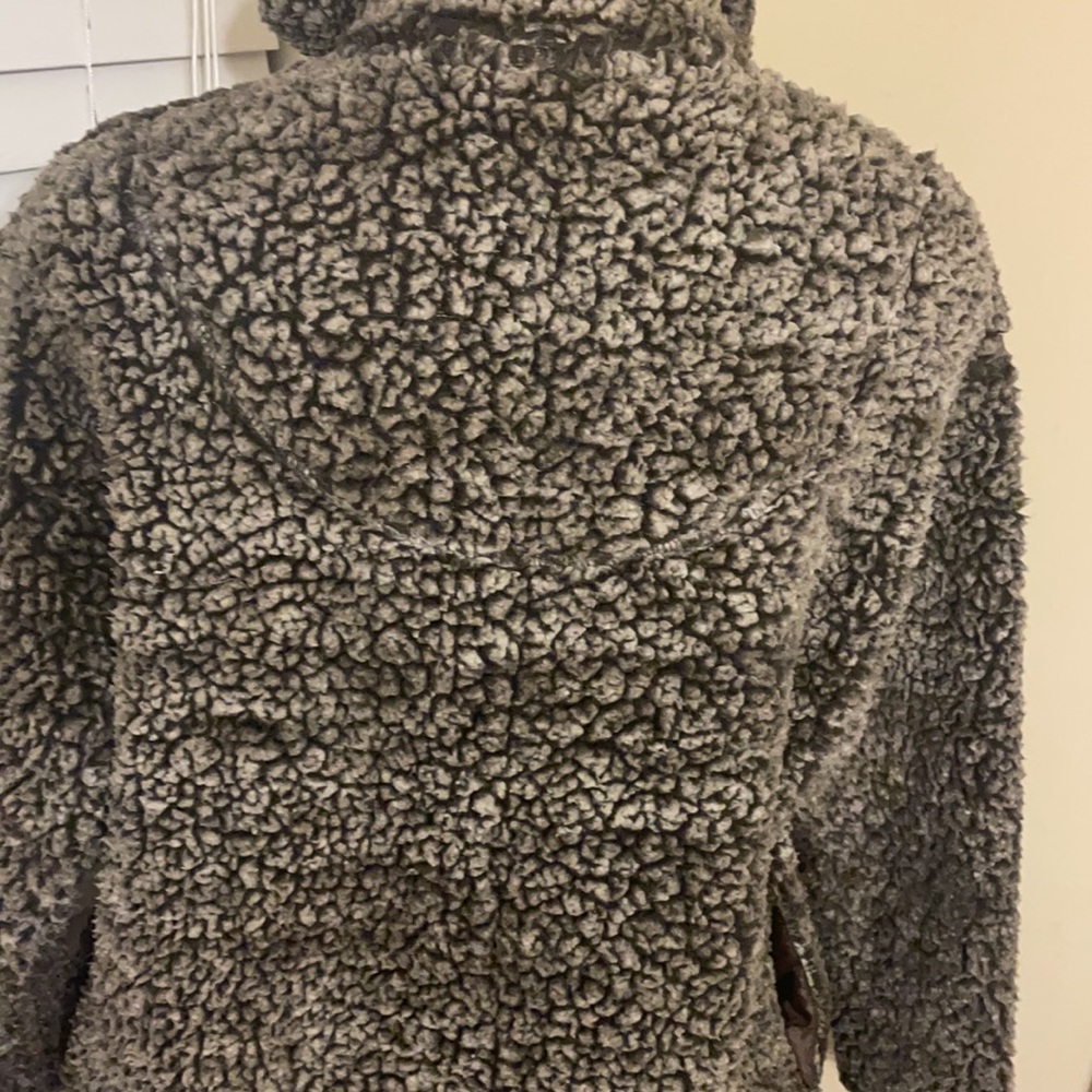 Altar’d State Sherpa Pullover Small - Picture 3 of 8